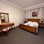 Centrum Konferencyjno-apartamentowe Mrowka