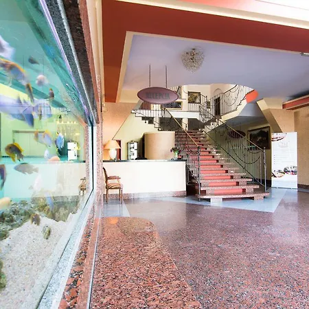 Feriepark Centrum Konferencyjno-apartamentowe Mrowka Warszawa