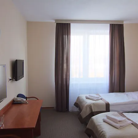 Centrum Konferencyjno-Apartamentowe Mrowka Holiday park 3*