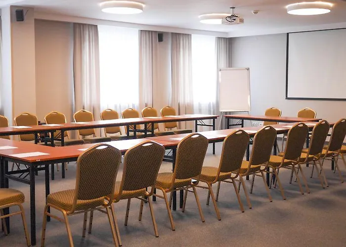 Centrum Konferencyjno-apartamentowe Mrowka