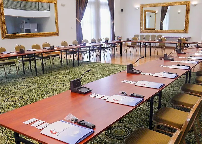 Centrum Konferencyjno-apartamentowe Mrowka