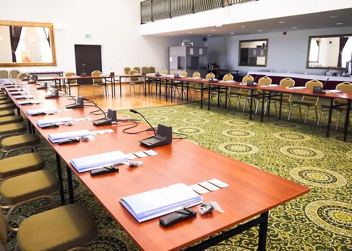 Üdülőpark Centrum Konferencyjno-apartamentowe Mrowka Varsó