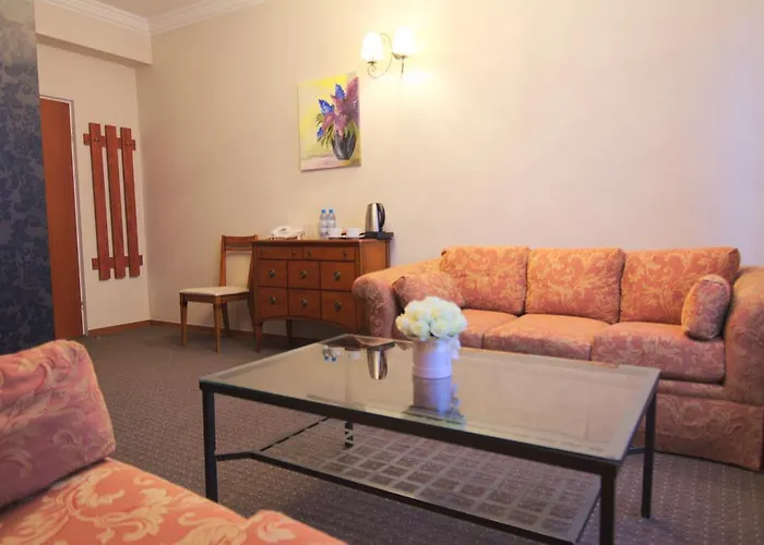 Centrum Konferencyjno-apartamentowe Mrowka Üdülőpark 3*