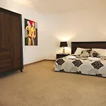 Centrum Konferencyjno-apartamentowe Mrowka Варшава