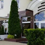 Centrum Konferencyjno-apartamentowe Mrowka 3* Варшава